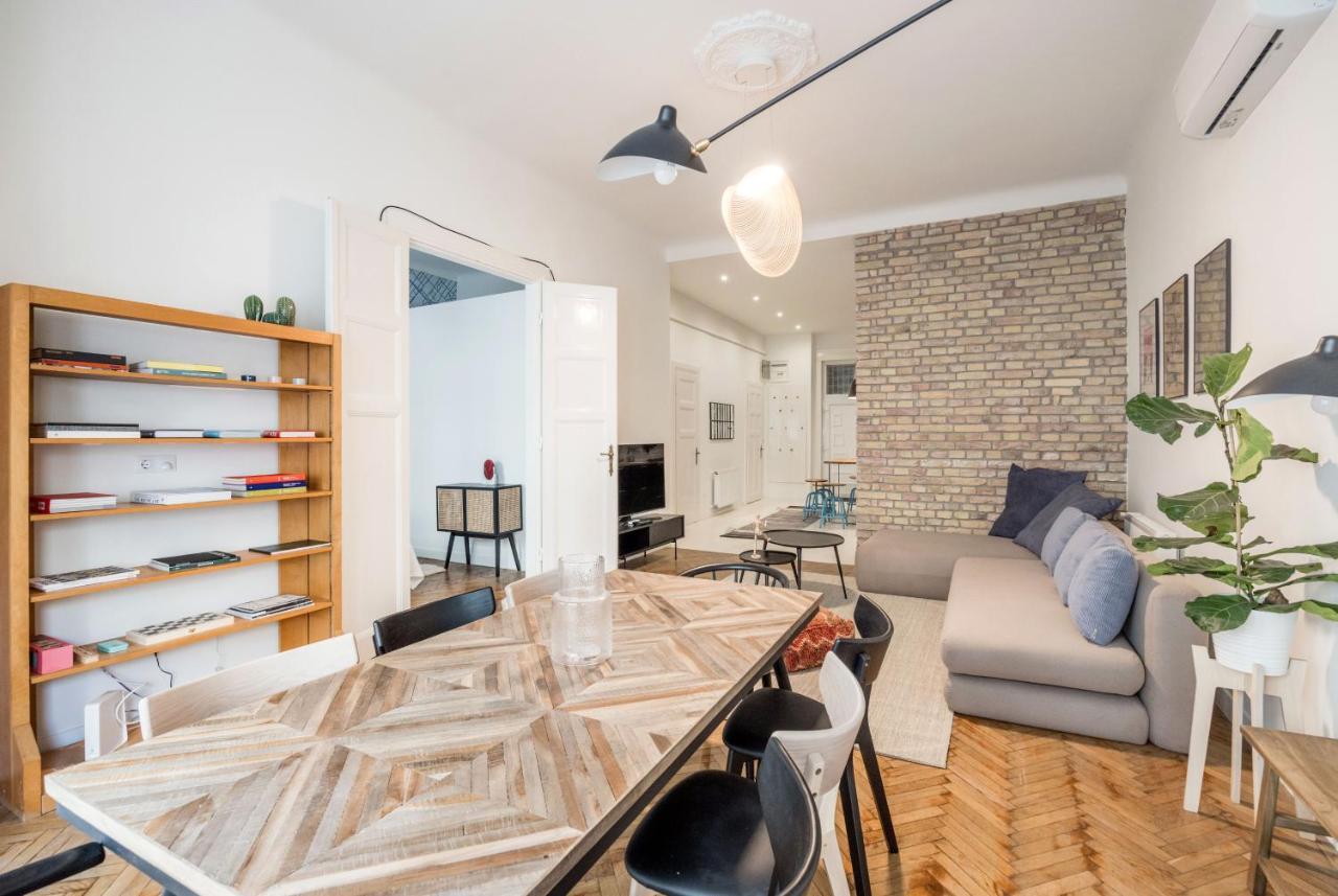 Sunshine Sprint Luxury Apartment Boedapest Buitenkant foto