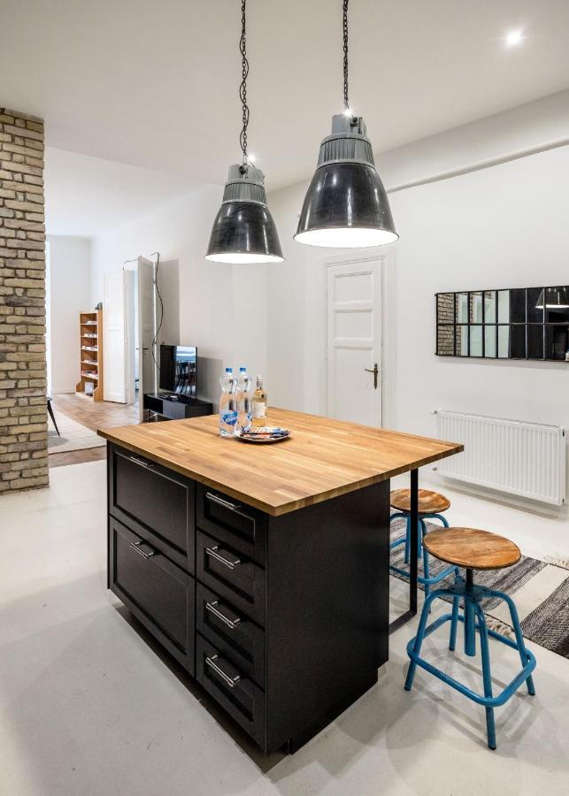Sunshine Sprint Luxury Apartment Boedapest Buitenkant foto
